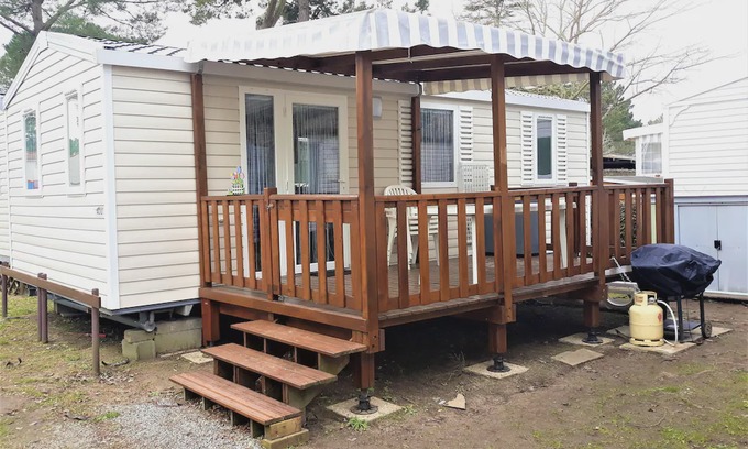 Saint-Jean-de-Monts House | Homerez last minute deal - Amazing bungalow with shared pool