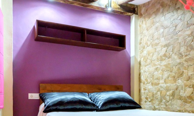 Ubrique Apartment | Homerez - Nice appartement for 2 ppl. with jacuzzi at Ubrique