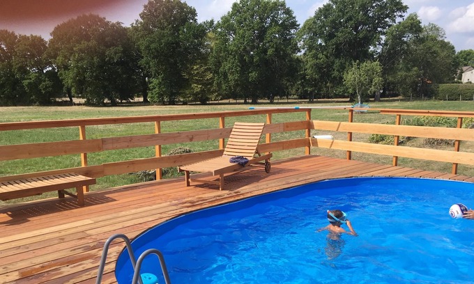 Saint-Pardoux House | Homerez - Nice bungalow for 6 ppl. with shared pool and terrace at Saint-Pardoux