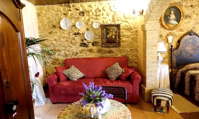 Piazza Armerina Apartment | Homerez - Nice studio for 4 ppl. with balcony at Piazza Armerina