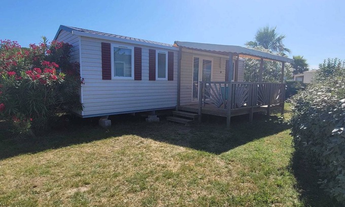 Lattes House | Homerez - Spacious Bungalow with Pool in Lattes