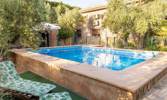 La Guardia de Jaen Villa | Homerez - Villa for 9 ppl. with swimming-pool and garden at La Guardia de Jaen