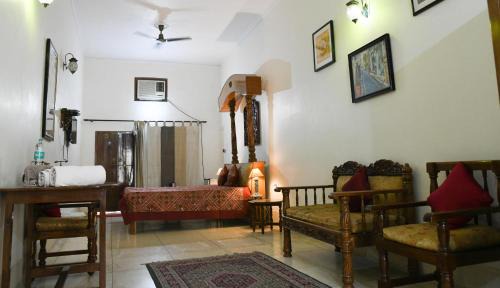 Varanasi House | Homestay