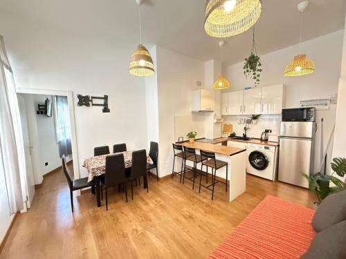 Lucero Apartment | HomeStay Lopez Pando