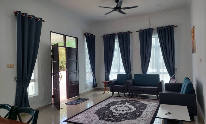 Cherang Ruku House | Homestay Tok Bali