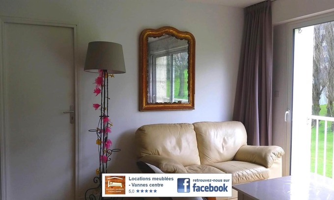 Vannes Hotel | Homestay Vannes center + parking