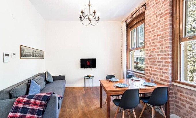 Galata Apartment | Homie Suites | Galata Tower | 1br Apartment #LU2B