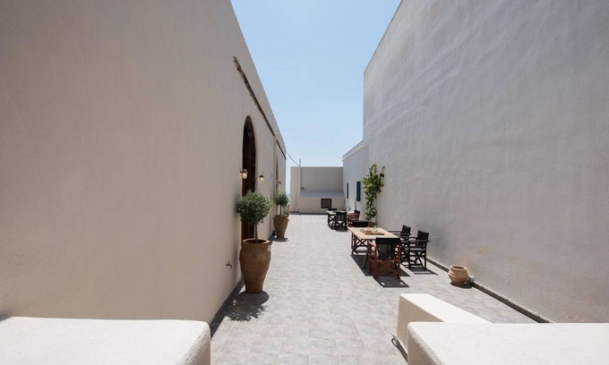 Pyrgos Apartment | Honeymoon Luxury Apartment