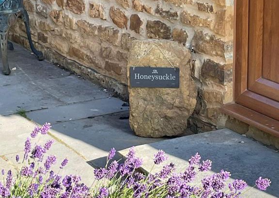 Banbury Apartment | Honeysuckle Cottage - Hillside Holiday Cottages, Cotswolds