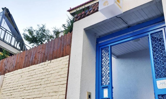 Sinchon-dong House | Hongdae Cheese Guesthouse