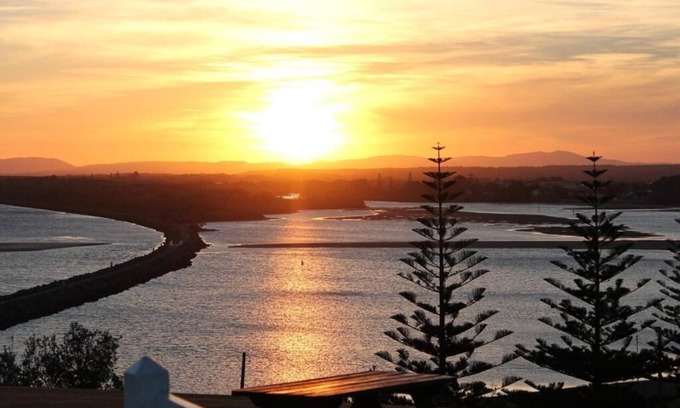 Harrington House | Hook, Wine and Sinker - Harrington