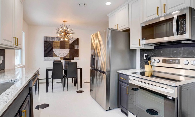 Minnetonka House | Hopkins Vacation Rental ~ 12 Mi to Minneapolis