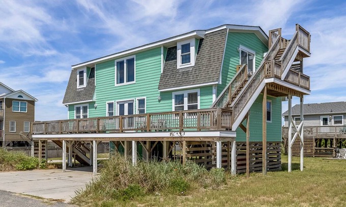 South Nags Head House | Horace's Hut | 200 ft from the beach | Hot Tub | Nags Head