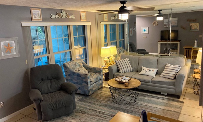 West Panama City Beach Condo | Horizon South Ground Level close to gate beach