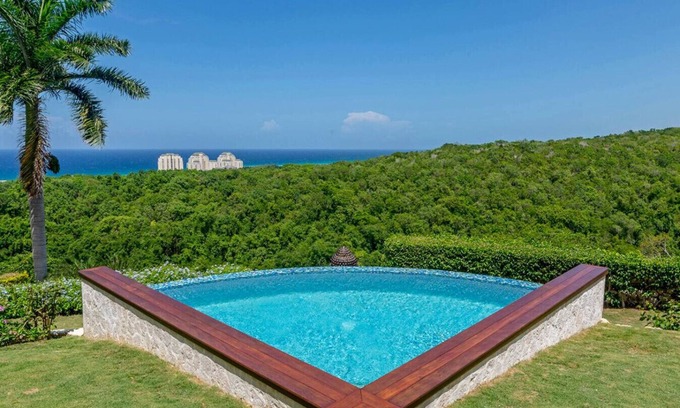 Montego Bay Apartment | Hospitality Expert HSF: Private Pool, Beach, Chef