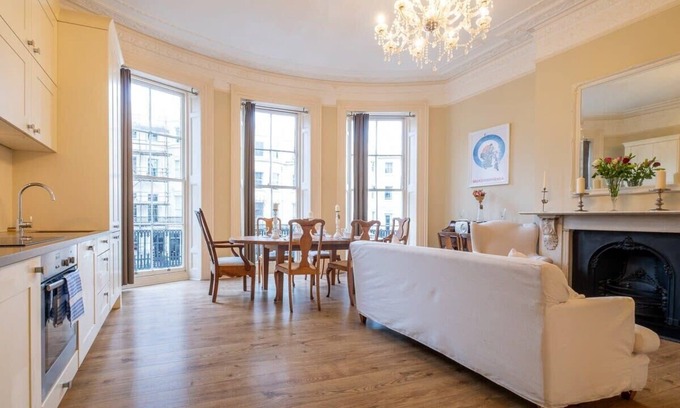 Hove Apartment | Host & Stay | Brunswick Sea View