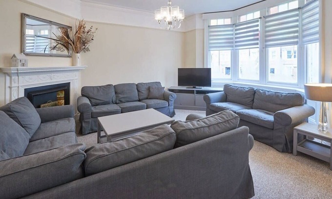 Scarborough House | Host & Stay | The Townhouse