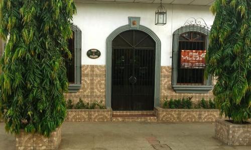 Leon House | HOSTAL CASA BELINDA