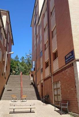 Abena House | Hostal Valle De Tena