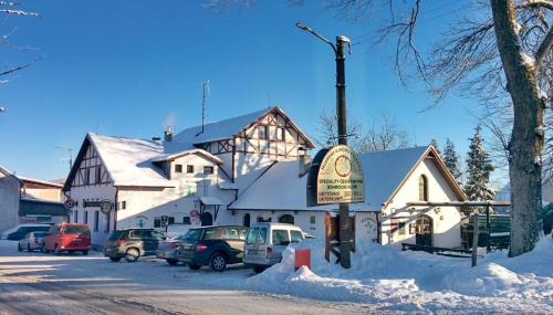 Zadub-Zavisin House | Hostinec U Pejska a Kocicky