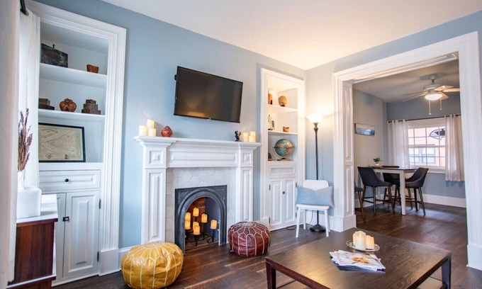 South Side Flats House | HostWise Stays - Southside Gem – Patio, Smart TVs, Walk Everywhere