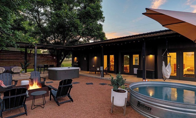 Fredericksburg House | Hot Tub, Cowboy Pool, Pet Friendly, Fire Pit!