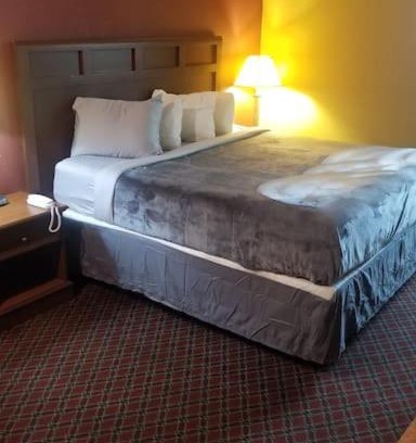 Stillwater Apartment | Hotel 2 Queen Beds Hotel Room 239 Booking
