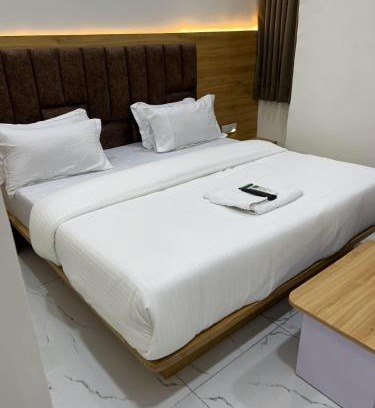 Satellite Hotel | Hotel Apple View,Ahmedabad