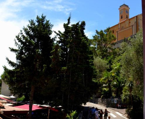 Eze Hotel | Hotel Arc En Ciel
