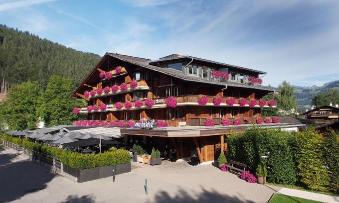 Zweisimmen Nr Gstaad Apartment | Hotel Arc-en-ciel Gstaad Apartments