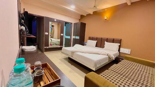 Nathdwara Hotel | Hotel Ashapura Palace