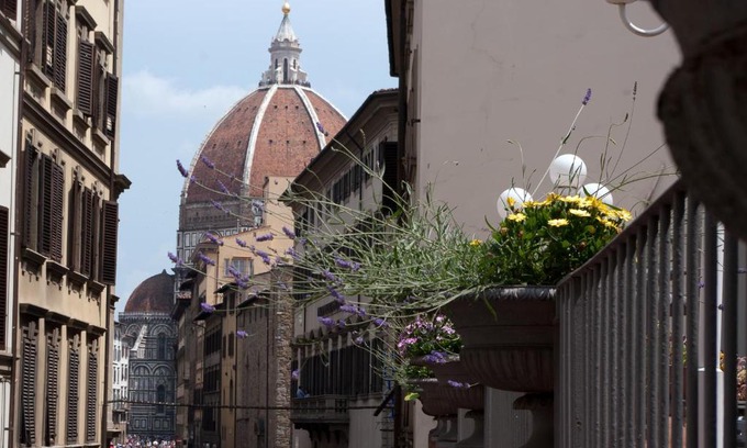 Duomo Hotel | Hotel Balcony