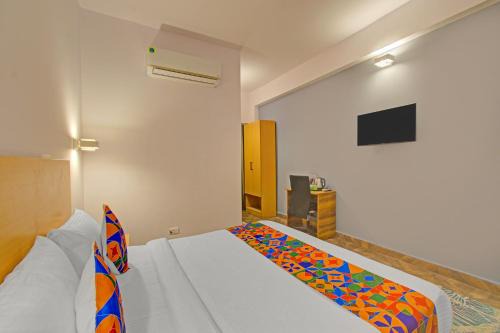 SR Nagar House | Hotel Big Joint Deluxe Room