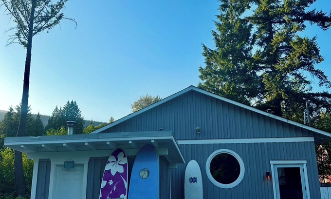 Gibsons Apartment | Hotel California come chill by the salt water pool or walk min from the beach!