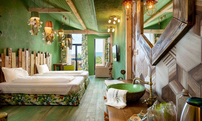 Oreshak Hotel | Hotel Casa Art