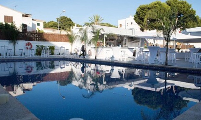 Es Pelats Hotel | Hotel Chevy & Suites