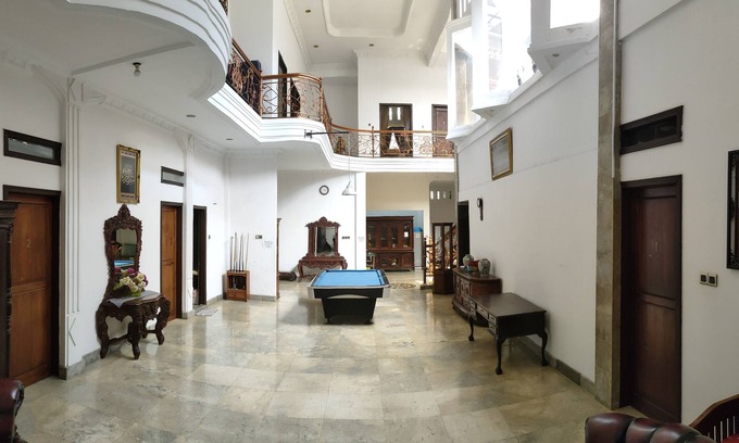 Cigadung Hotel | Hotel Cigadung Holiday Syariah