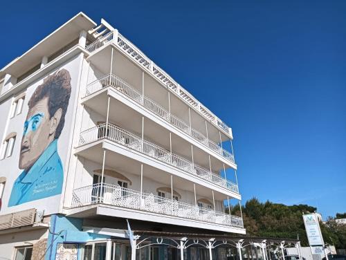 Casalabate Hotel | Hotel Club Perla