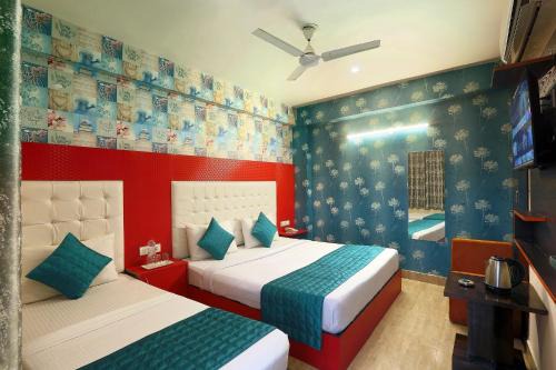 Chittilapilly Hotel | Hotel Elite Blue