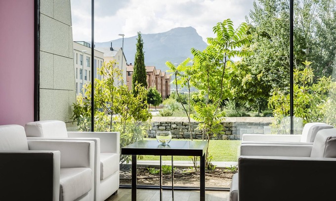 Jaca Hotel | Hotel Eurostars Reina Felicia