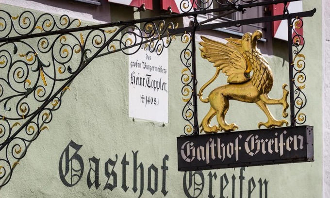 Rothenburg Old Town House | Hotel-Gasthof Goldener Greifen