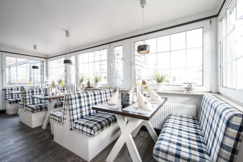 Duhnen Hotel | Hotel Gasthof Zur Post