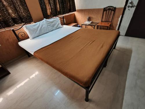 Kolhapur Hotel | Hotel Girija Residency