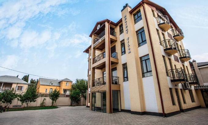 Vake-Saburtalo Hotel | Hotel Holiday Villa