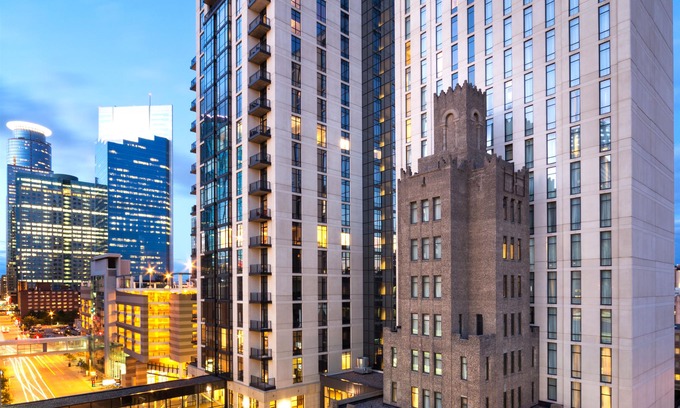 Downtown Minneapolis Hotel | Hotel Ivy, a Luxury Collection Hotel, Minneapolis