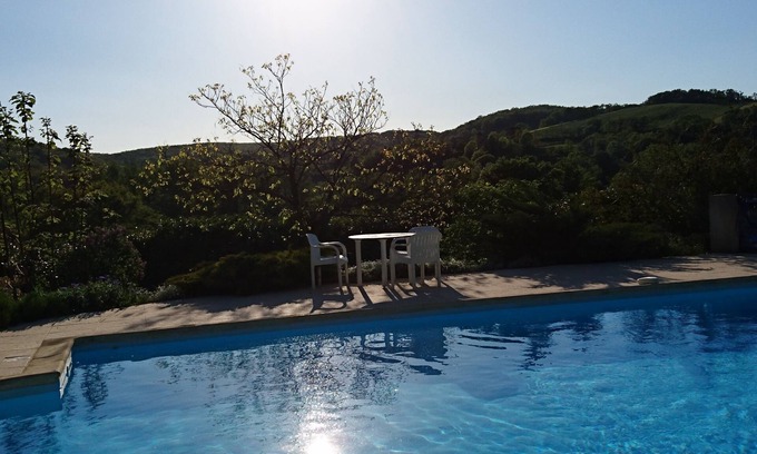 Naussac Hotel | Hotel La Bastie D Urfe