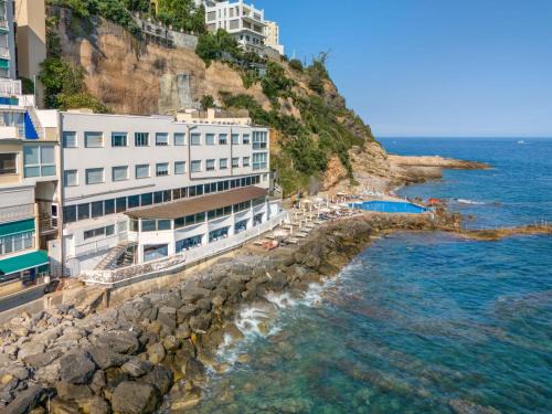 Ospedaletti Hotel | Hotel La Perla Del Capo