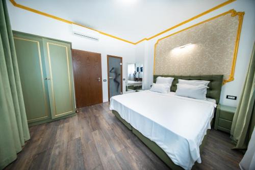 Bucharest Villa | Hotel Marchese Boutique