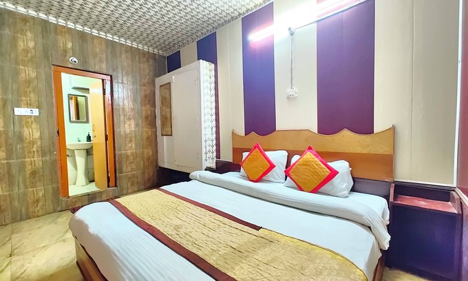 Mallital Hotel | Hotel Neelam Raj Nainital