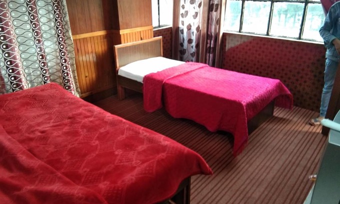 Mallital Hotel | Hotel New Baharat Zoo Road, Nanitial